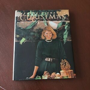 Vintage Martha Stewart’s Christmas Book 1989 EUC Cookbook, Decorating